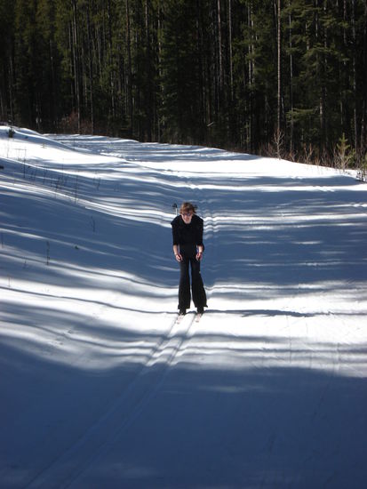 Abfahrt runter gesaust.