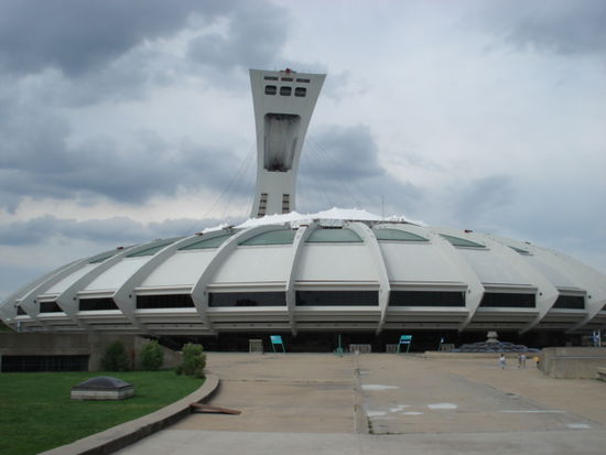Olympia Stadion von draussen