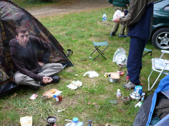 Erstes Frühstück in der Natur.
Natürlich wird hinterher alles aufgeräumt