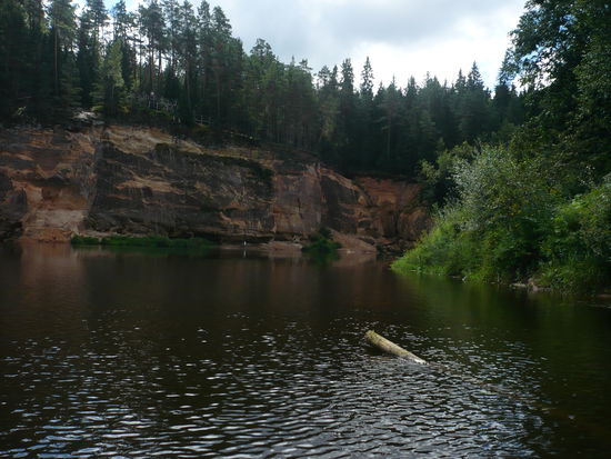 Baltikum und Felsen, das gibt es tatsächlich