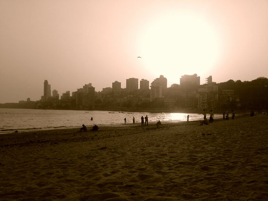 chowpatty beach