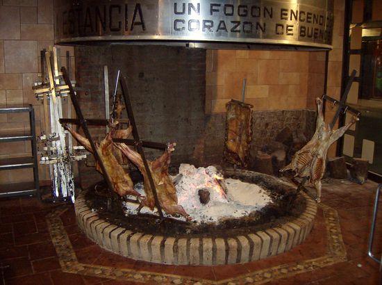 bruzel, bruzel in einer Parilla (Grillrestaurant)