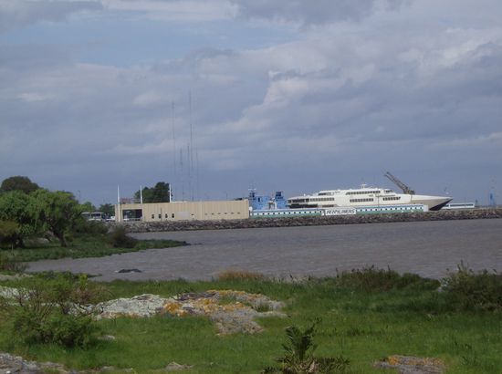 Anfahrt mit dem Buquebus