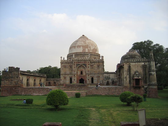 Palast im Lodi Garten