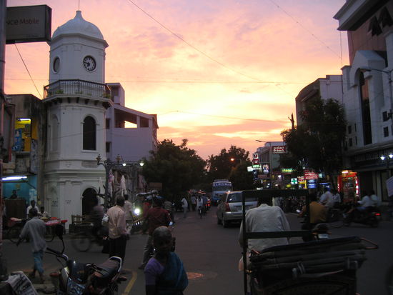 Abendstimmung in Pondy!