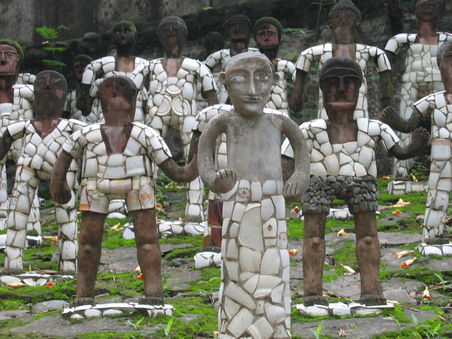 Und die Steinfiguren