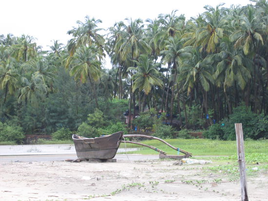 Fischerbote direkt am Strand
