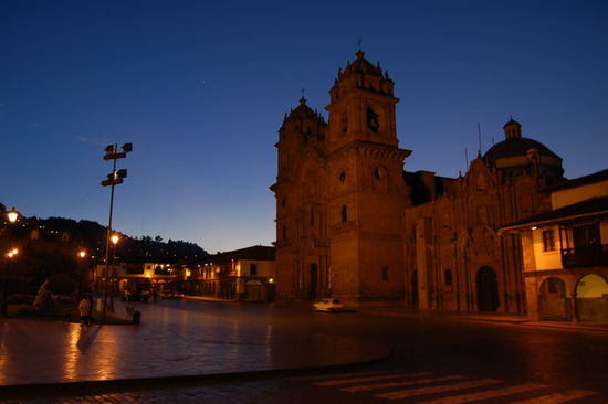 Dunkles Bild von Cusco