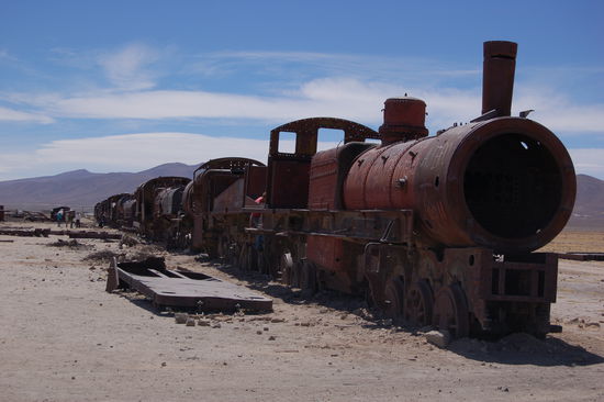 Eisenbahnfriedhof in der naehe von Uyuni