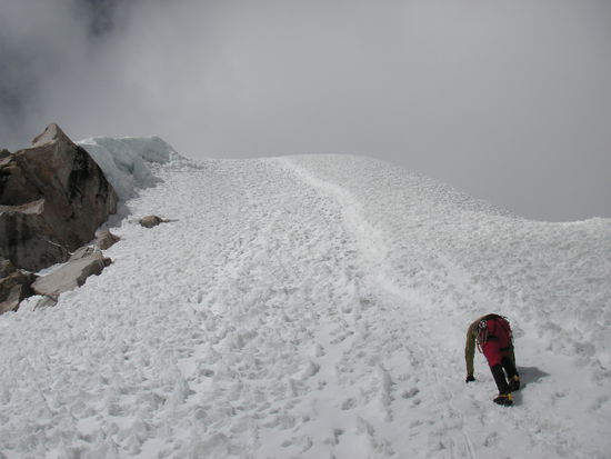 Maxi geht die letzten Meter zum Ishinca