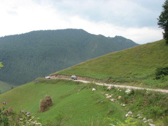 der Schotterweg zur Eishöhle