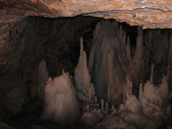 ein Teil der Eishöhle
