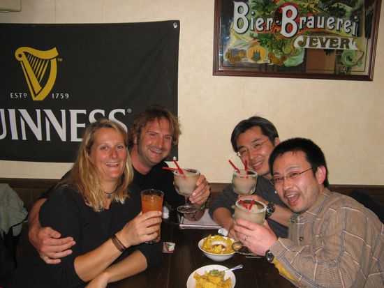 Baez Joos Sasaki Iwasa
Kampai !!!