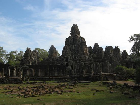 Baphon - fast eindrucksvoller als Angkor