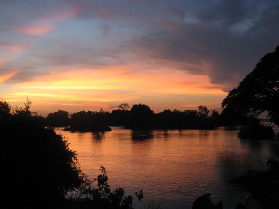 allabendliche Mekongstimmung
wir geniessen...