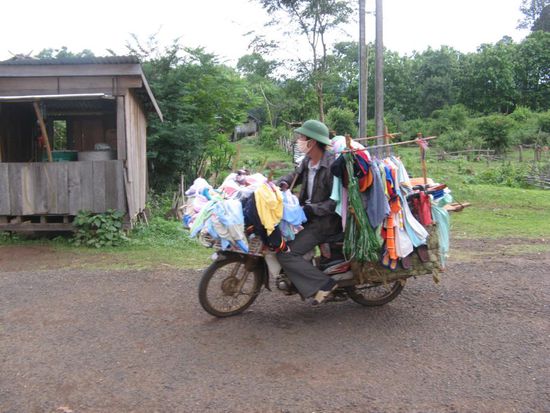 einmal die Woche ist shopping angesagt !