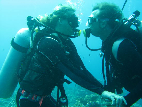 Sandy auf ihrem ersten Tauchgang im offenen Meer