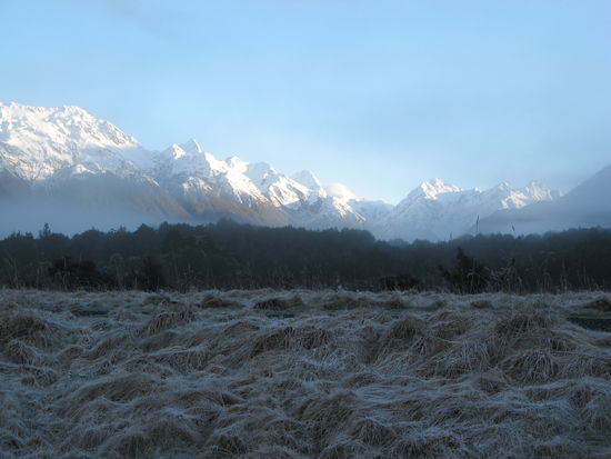 unsere kaelteste Nacht (-4 Grad) im Camper, also rein in den Schlafsack
dafuer ein toller Morgen...