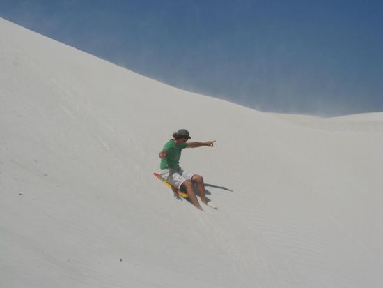 Zwischenstop Sandboarding !