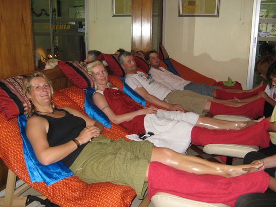 Dirk und Nicole steigen bereits nach einer Nacht ins Programm mit ein  