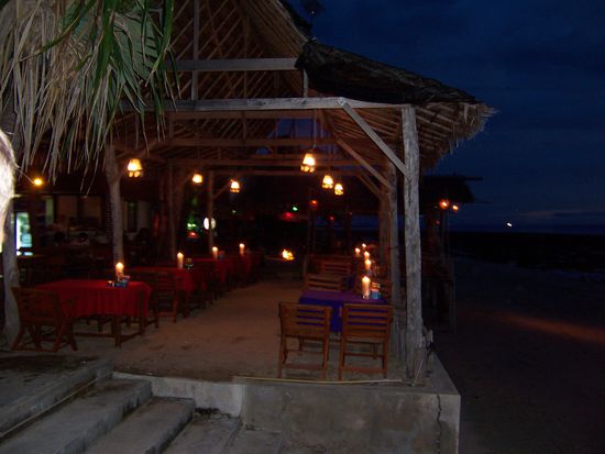 Restaurant &amp; Sound Shack Bar
(noch leer  )