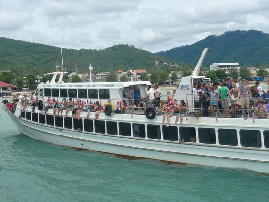 Diesmal gings Richtung Norden nach Bangkok mit dem schon bekannten Boot,...