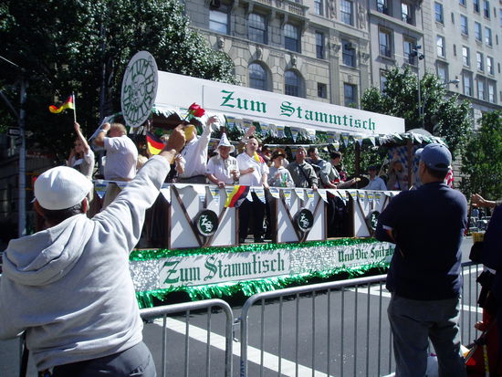 ja servus,der stammtisch!!!