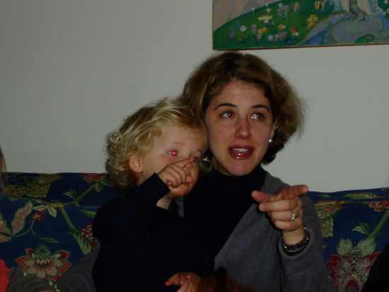 Conny nannte den Weihnachtsmann nur "Da Mann!" und deutete immer auf ihn und sagte"Da mann...ja...!"