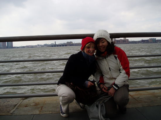 Mira und ich am Hudson River