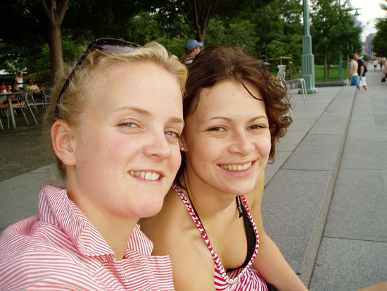 Anna und ich am Hudson River