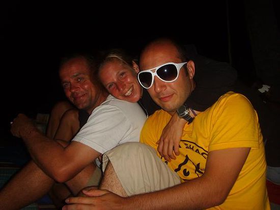 Die drei wieder vereint - Dan, Didi, Yogi. Kennen sich alle aus Tao! Die Welt ist so klein, mal wieder.