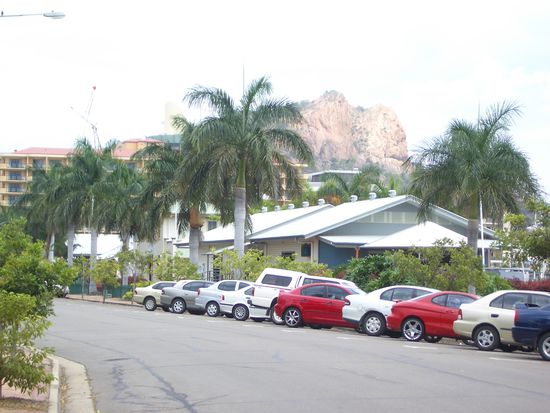 Castle Hill im Hintergrund