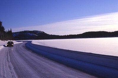 Eisfahrbahnen in Finnland.