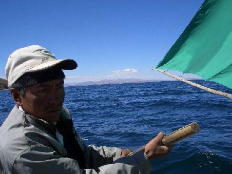 Bei günstigem Wind zeigt Pedro was er kann und wir segeln in schneller Fahrt Richtung
Sonneninsel!