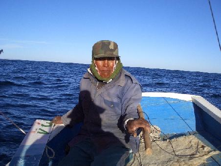 Am frühen Morgen sind wir bereits weit auf dem Titicaca-See draußen.