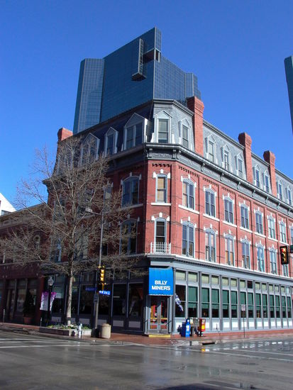 Moderne trifft Historie in Downtown am Sundance Square