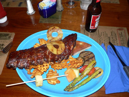 Essen im four Points, Cacao Beach