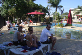 relaxen am Pool