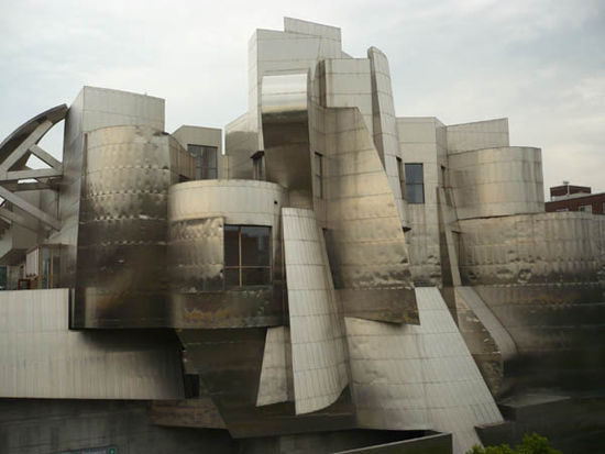 Frederick R.Weisman Art Museum