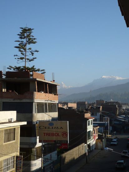 Huaraz am Morgen, Blick vom Balkon
