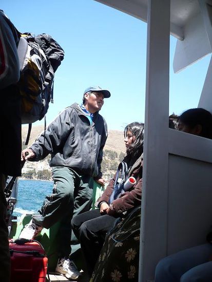 knapp 2Stunden braucht das Boot auf die Insel