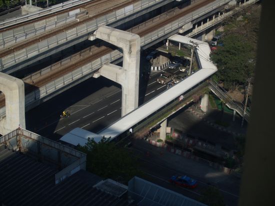 Verkehrsführung auf 4 Ebenen