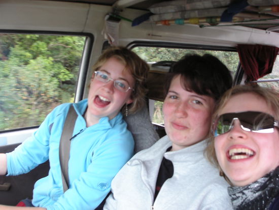 Eine ganz normale Autofahrt im Dahl-Stengeli Luxusschlitten...