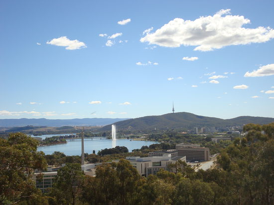 Ja, nicht so groß wie Sydney, hier finde ich mich wenigstens zurecht...