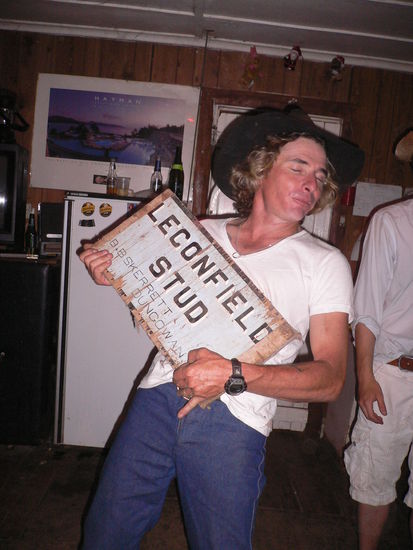 Selbst unser strenger Boss/Trainer taut auf wie nie zuvor...