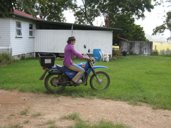 meine ersten Motorradfahrten waren noch ziemlich wackelig...