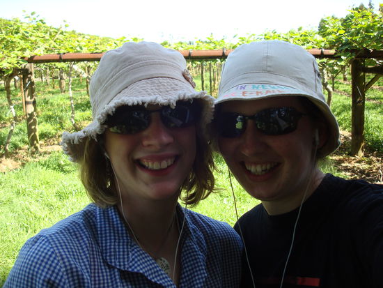 So sahen wir bei der Plantagenarbeit aus...und waren für die Inder trotzdem unwiderstehlich...