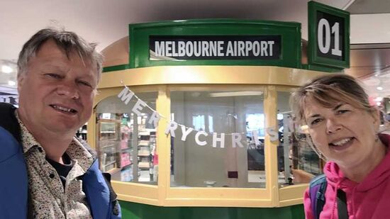 Warten auf den Flieger am 25.12.23 im Airport Melbourne (Mit Uber sind wir hingekommen)