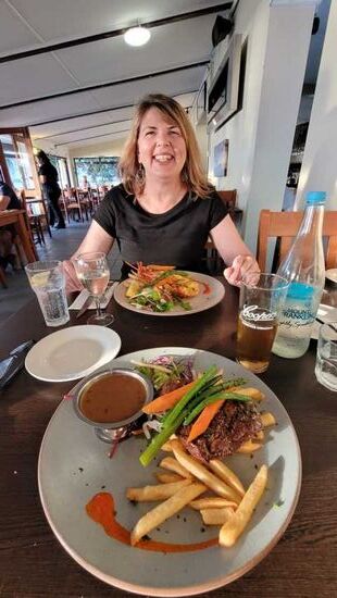 Wir haben noch einen Tisch ergattert am Abend 