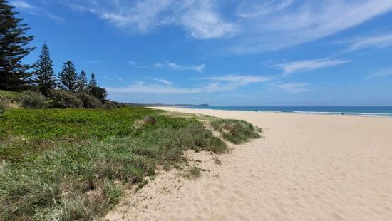 Schöne Strände am Ocean Drive (Lake Cathie)